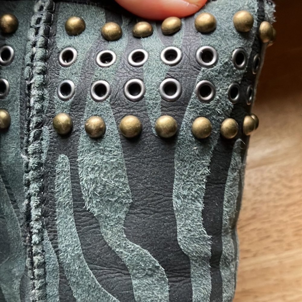 Sold UGG & Jimmy Choo 🌟Special Edition🌟 - Picture 14 of 14